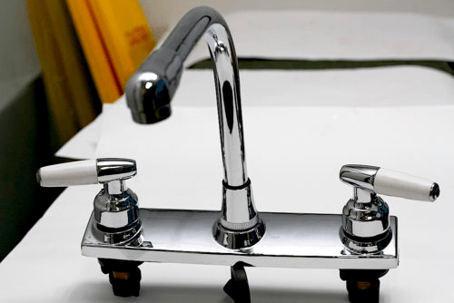 Llave para lavamanos